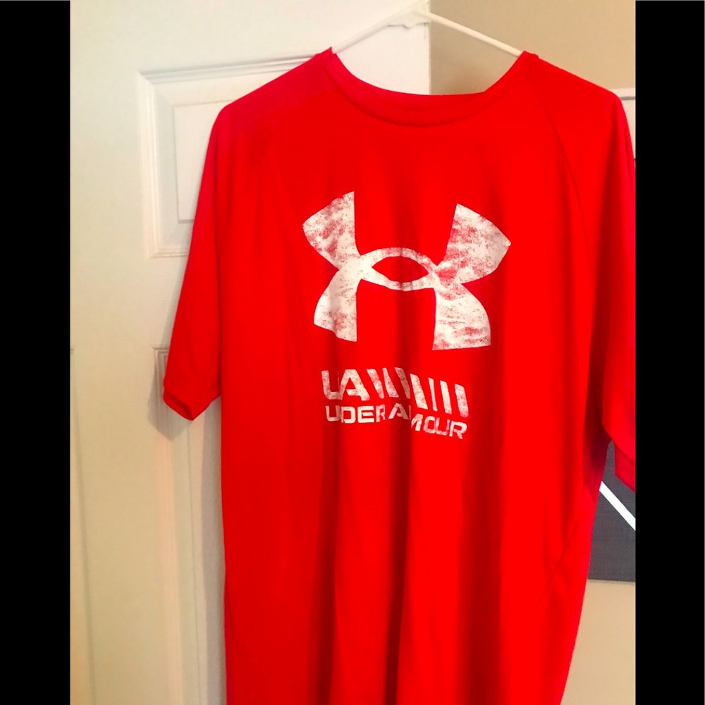 Brand new under armor t shirt